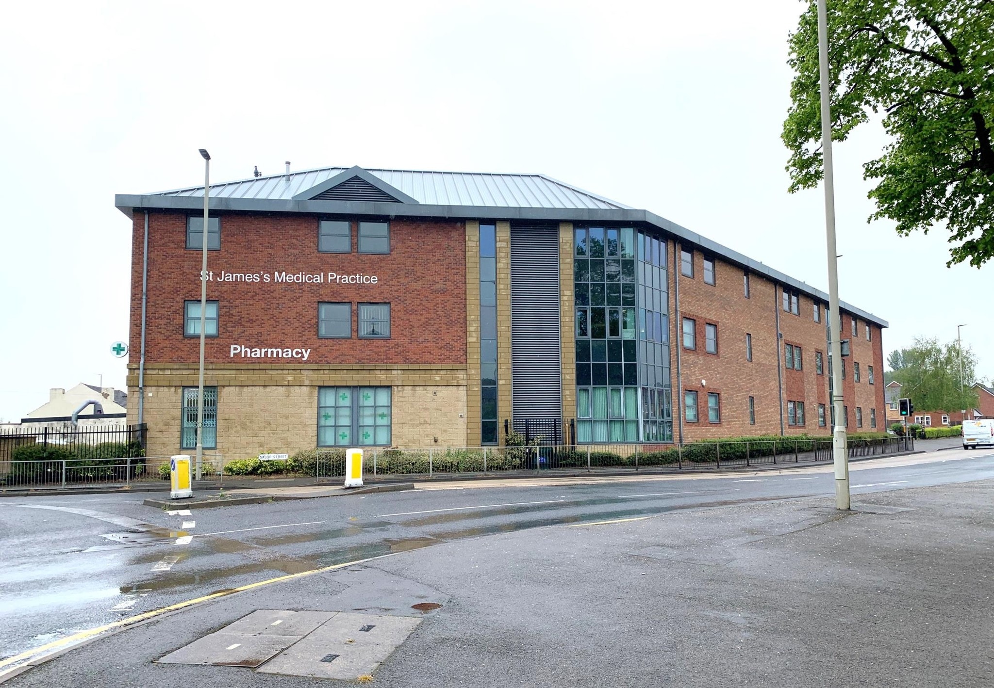 Malthouse Dr, Dudley for sale Primary Photo- Image 1 of 1