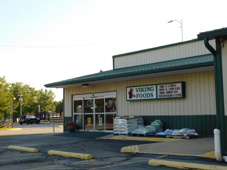 116 E Rochester St, Akron, IN for sale - Primary Photo - Image 1 of 20