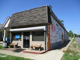 854 Cottage Ave Restaurant Opportunity - Commercial Kitchen