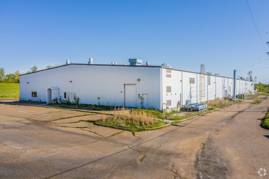 Industrial in Robinsonville, MS for sale - Primary Photo - Image 1 of 1