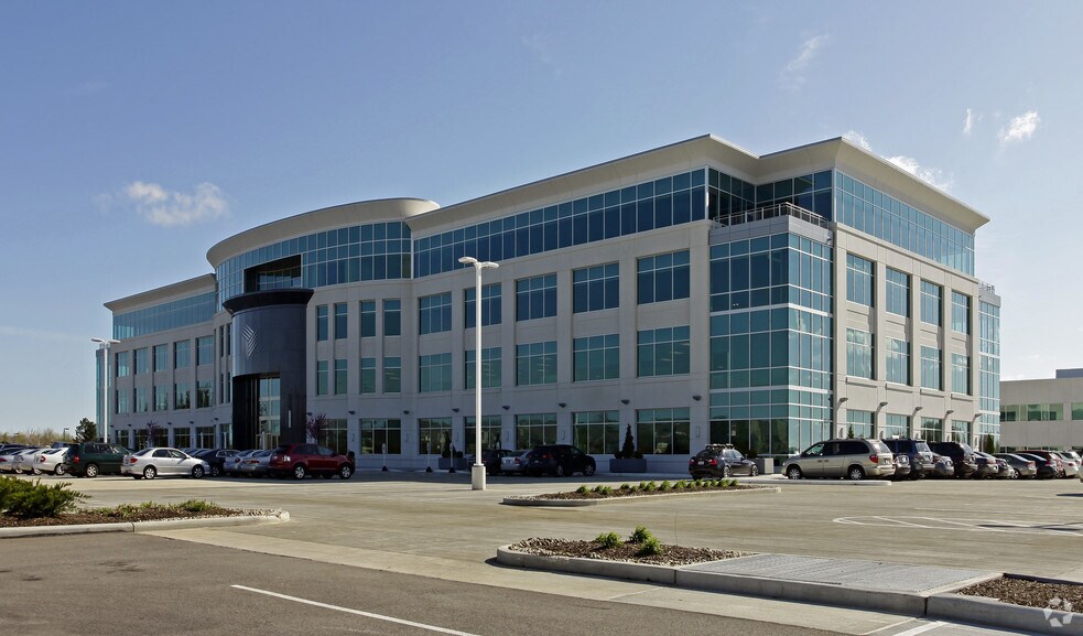 3333 Richmond Rd, Beachwood, OH 44122