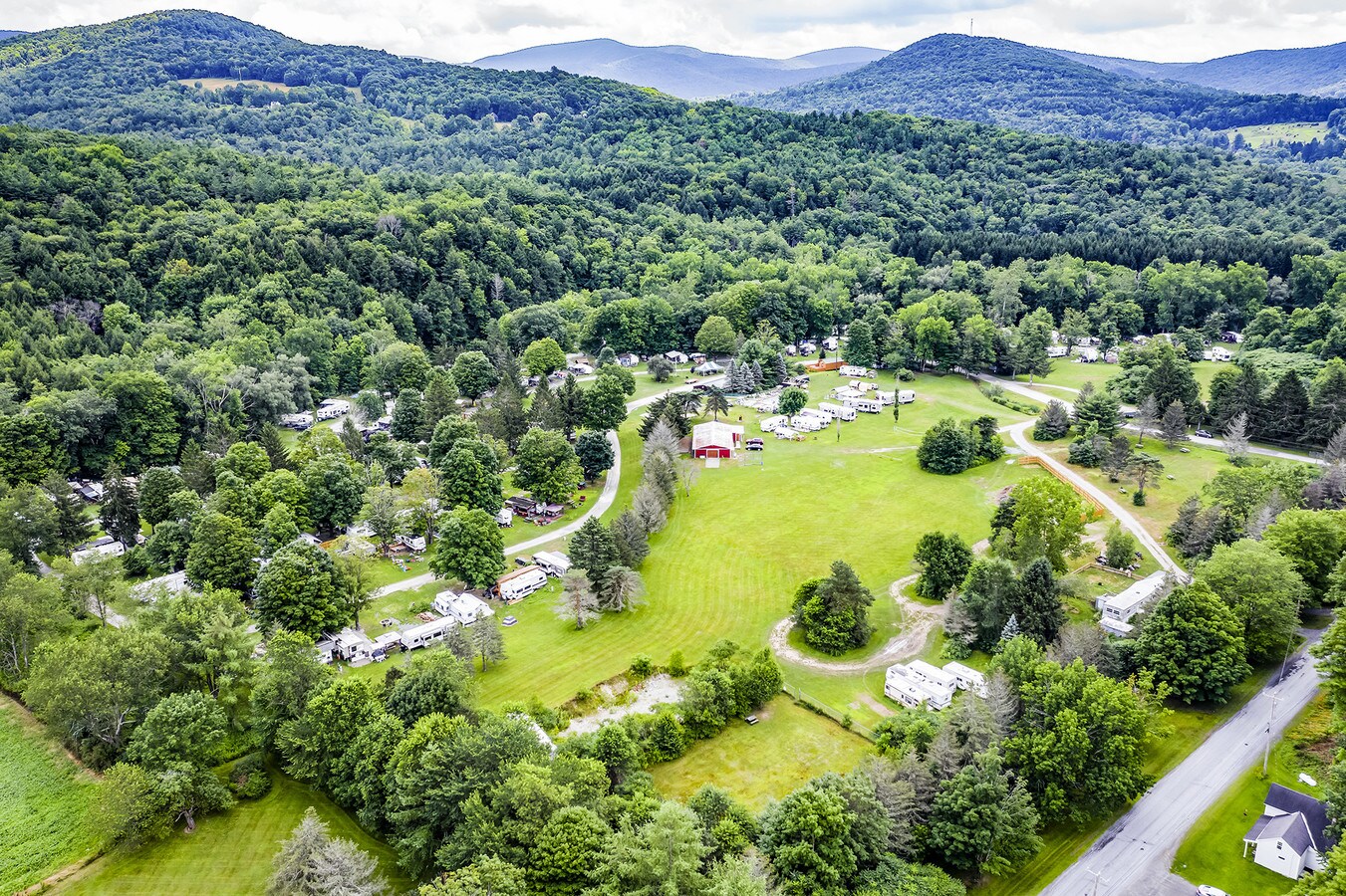 72 Armsby Rd, Petersburg, NY 12138