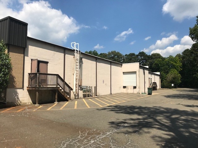 9 Trenton Lakewood Rd, Clarksburg, NJ for lease - Building Photo - Image 2 of 3