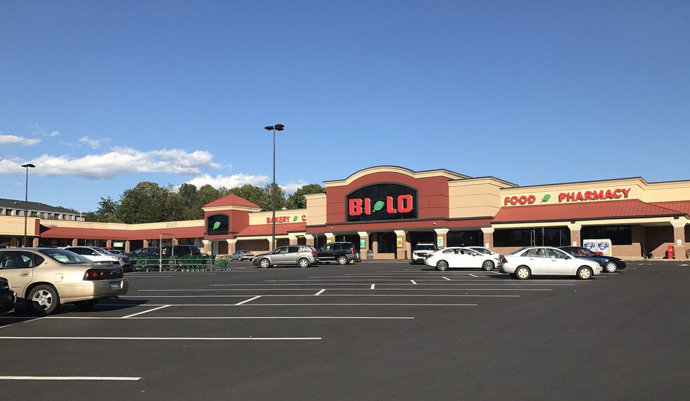 148 Walnut Ln, Travelers Rest, SC for sale - Building Photo - Image 1 of 1