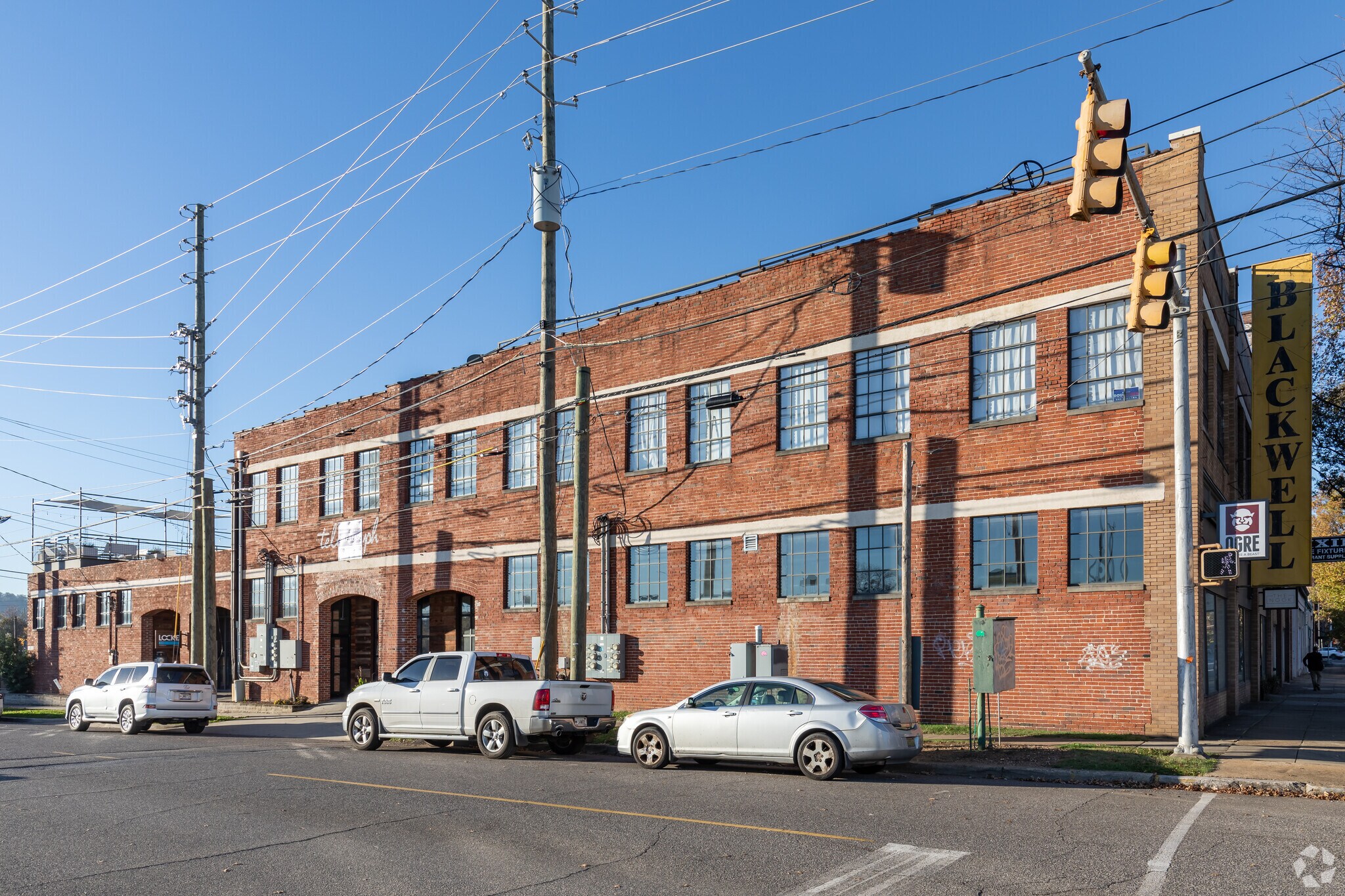 Retail in Birmingham, AL for sale Primary Photo- Image 1 of 1