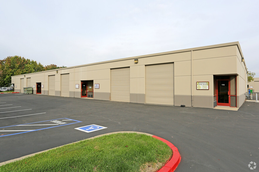 5451 Warehouse Way, Sacramento, CA for lease - Building Photo - Image 3 of 4