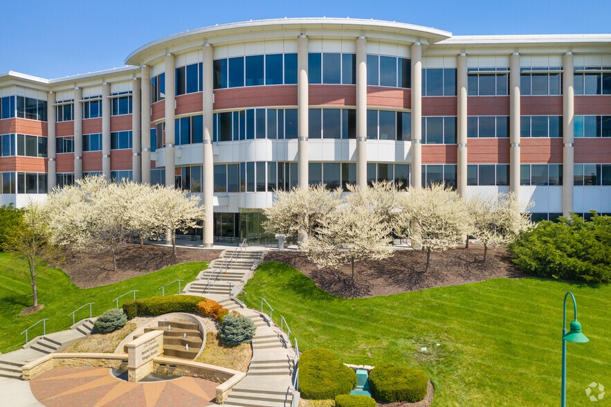 11161 Overbrook Rd, Leawood, KS for lease - Primary Photo - Image 1 of 11
