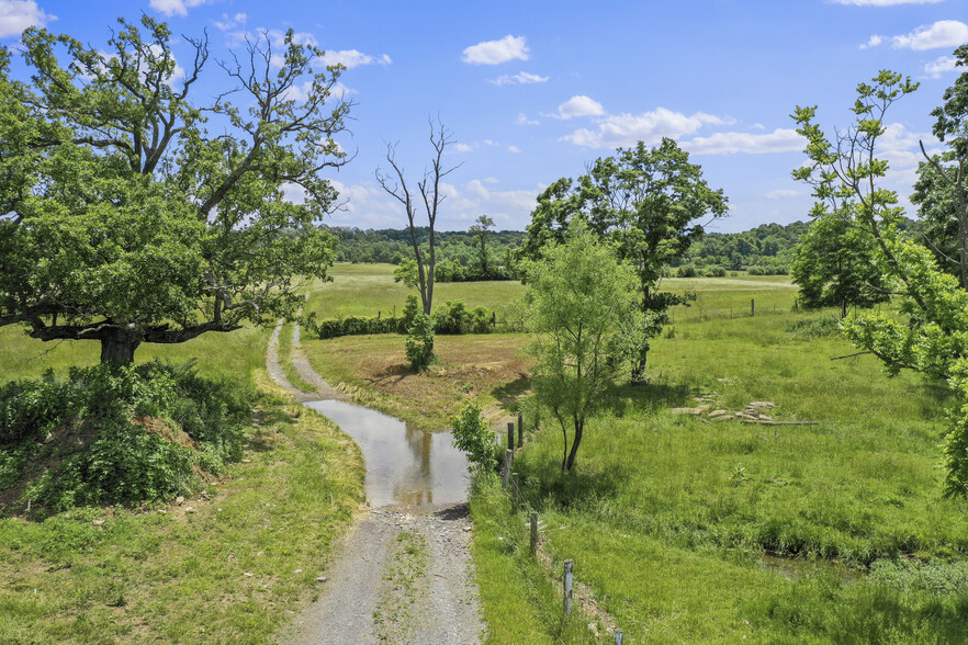 3648 Dominion Rd, Gerrardstown, WV for sale - Building Photo - Image 2 of 114