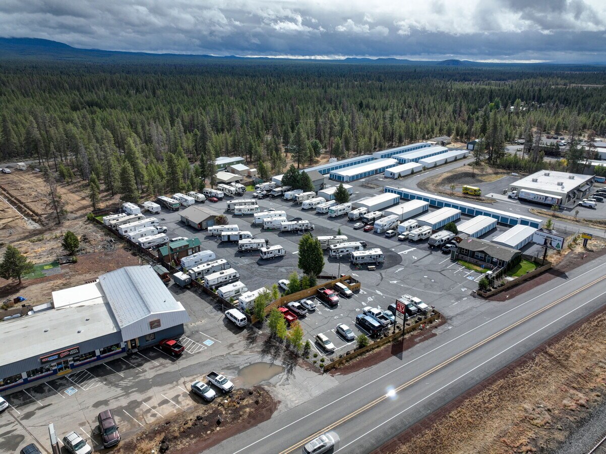 52660 S Hwy 97, La Pine, OR 97739 Newberry RV Park