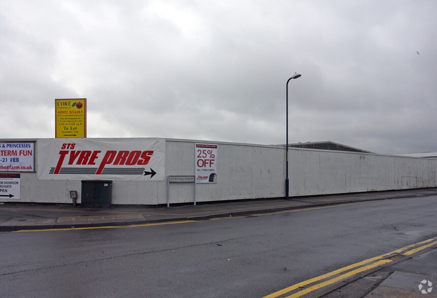 Cuxton Rd, Maidstone for lease - Building Photo - Image 3 of 3