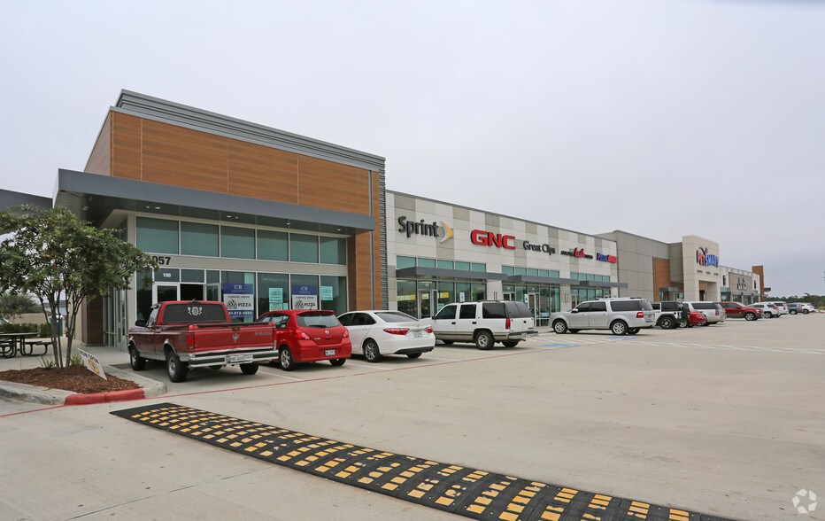 4057 Riley Fuzzel Rd, Spring, TX for lease - Building Photo - Image 3 of 25