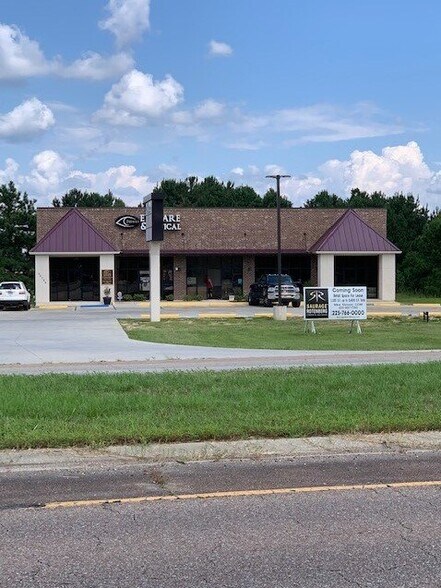 32738 LA Highway 16, Denham Springs, LA for sale - Building Photo - Image 1 of 1