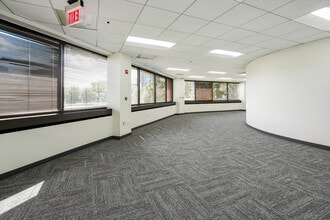 7927 Jones Branch Dr, McLean, VA for lease Interior Photo- Image 1 of 25