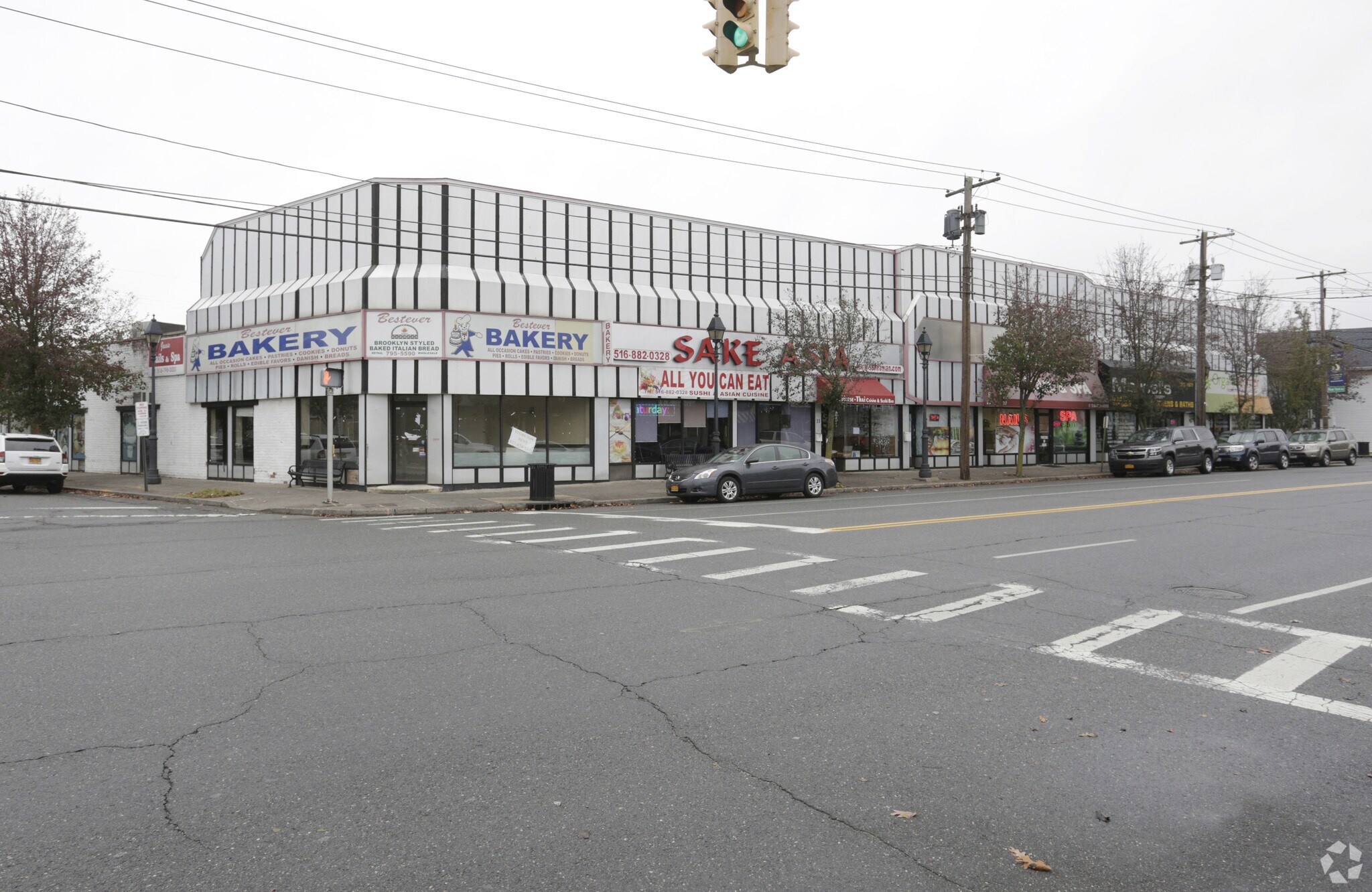17 Broadway, Massapequa, NY for sale Primary Photo- Image 1 of 1