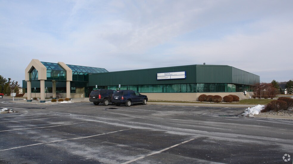 9171 Lapeer Rd, Davison, MI for sale - Primary Photo - Image 1 of 1