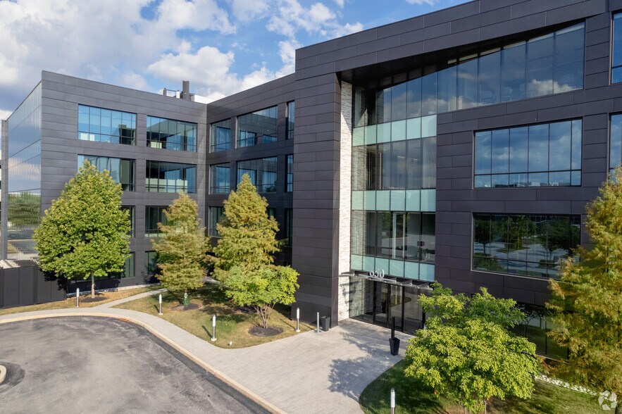 650 E Swedesford Rd, Wayne, PA for lease - Building Photo - Image 3 of 10