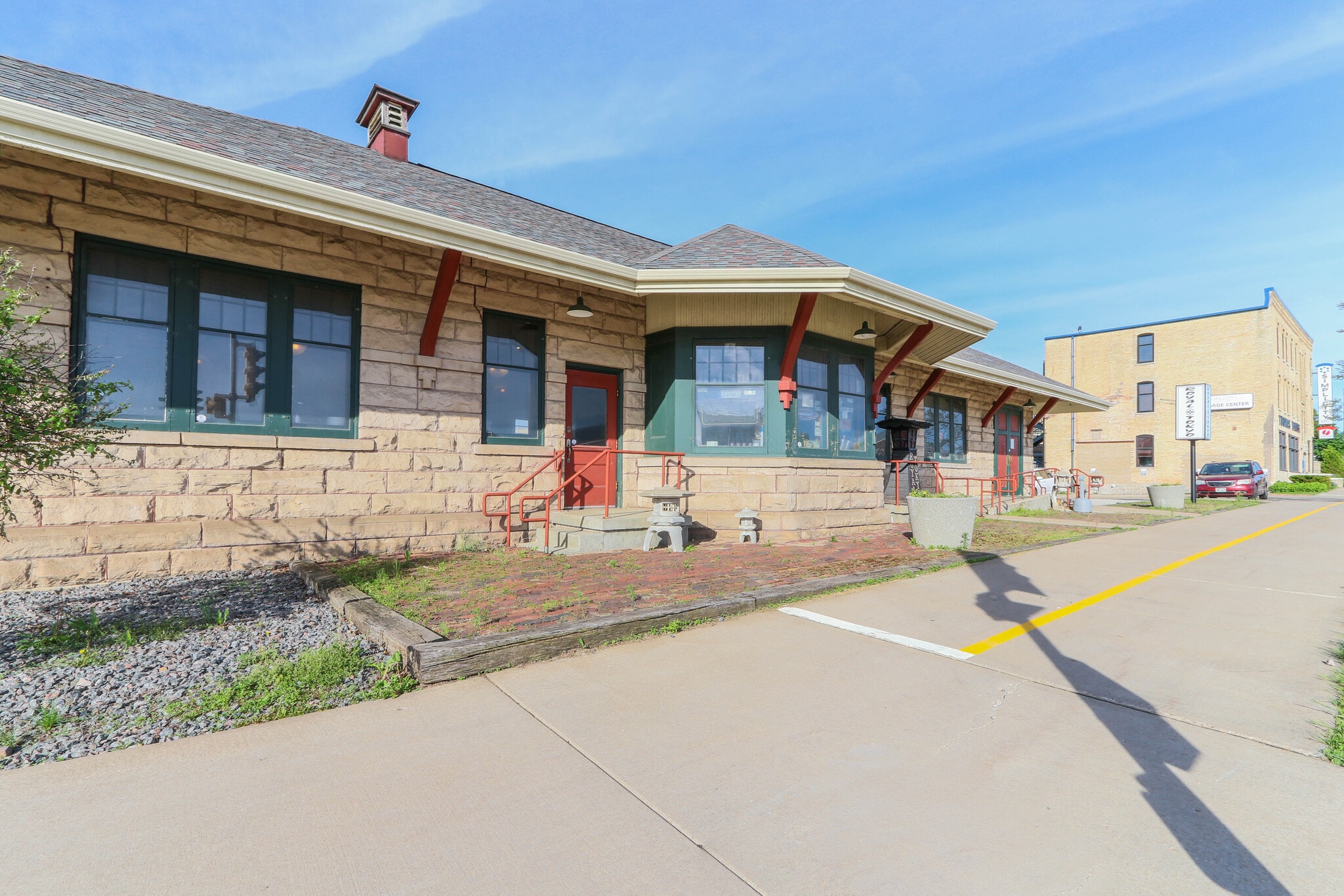 112 E Veterans Pky, Marshfield, WI for sale Building Photo- Image 1 of 28