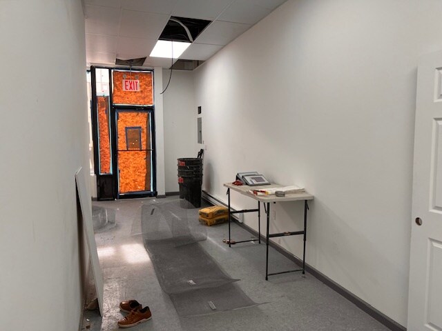 9001 Merrick Blvd, Jamaica, NY for lease Interior Photo- Image 1 of 21