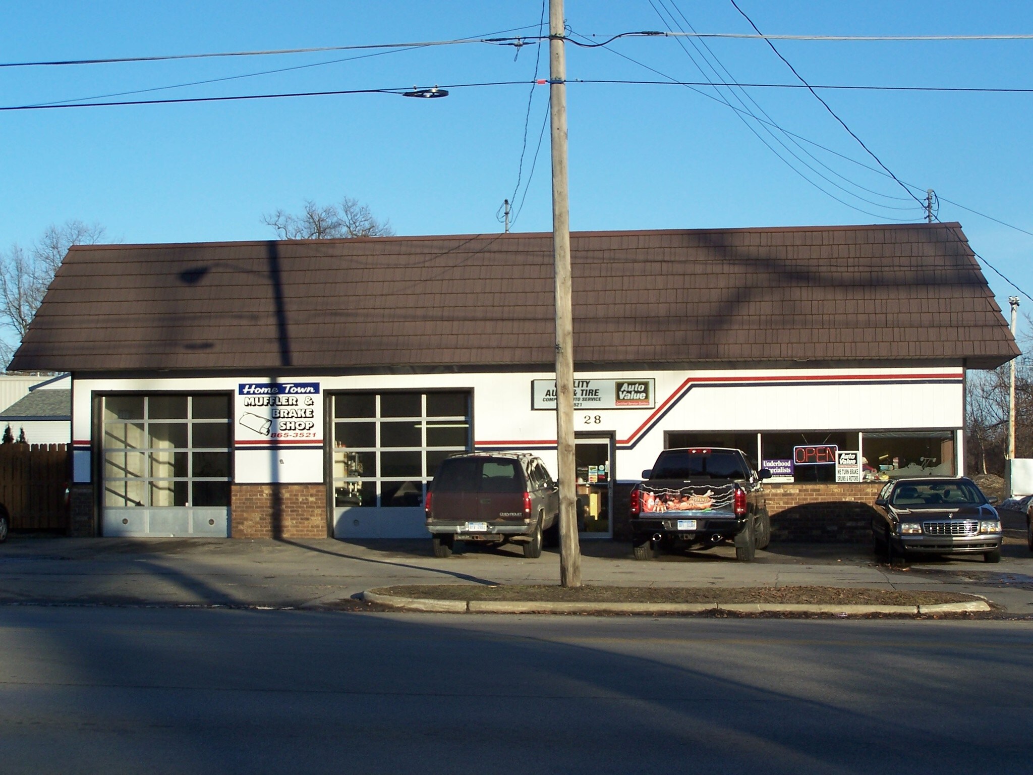 28 N 3rd Ave, Fruitport, MI, 49415 Auto Repair Property For Sale
