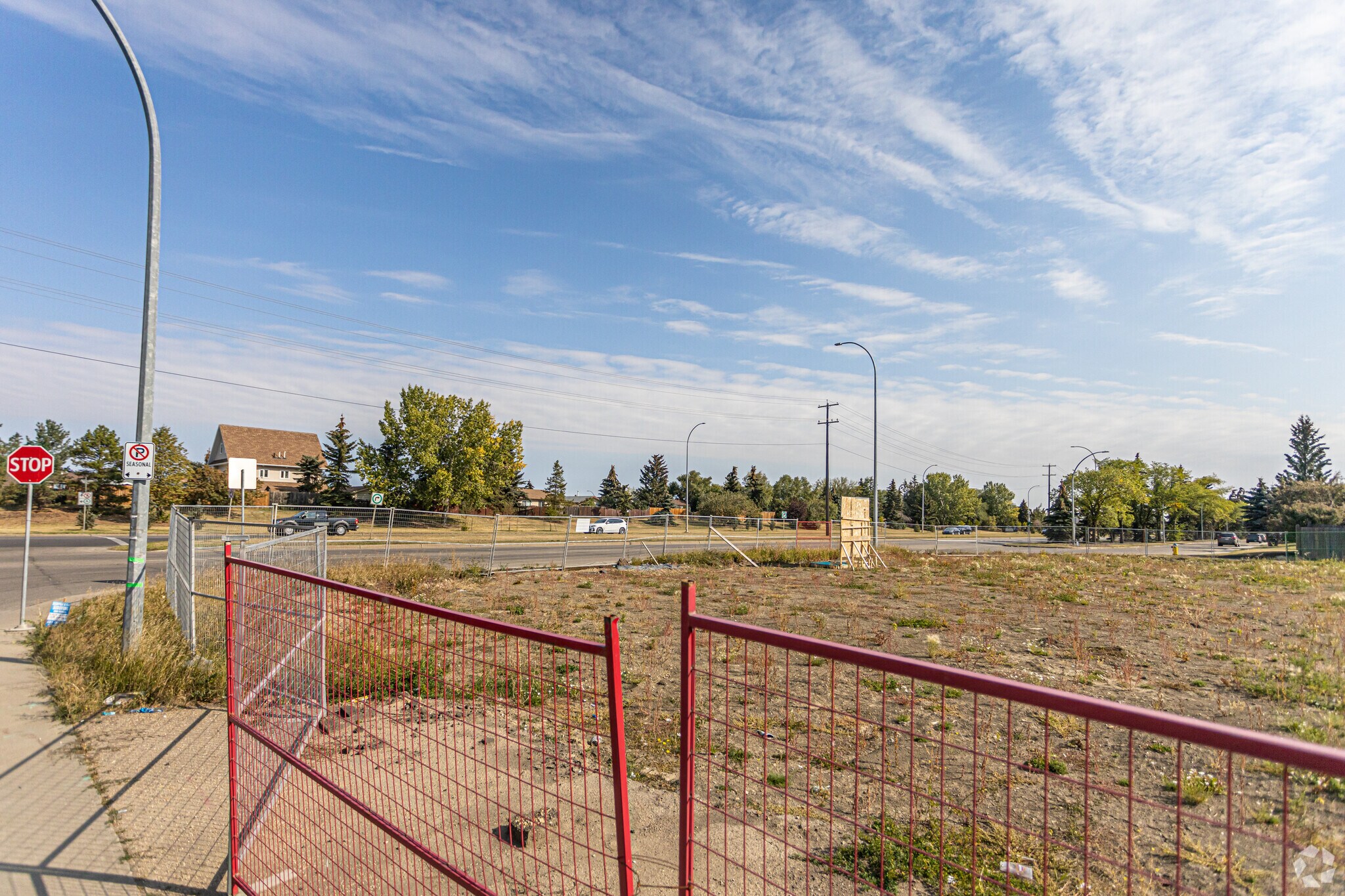 11837 137 Ave NW, Edmonton, AB for sale Building Photo- Image 1 of 1