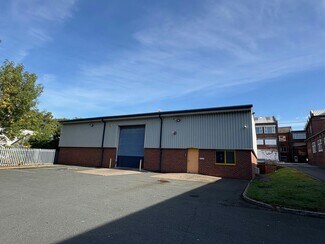 More details for Burley Hill Trading Est, Leeds - Industrial for Lease