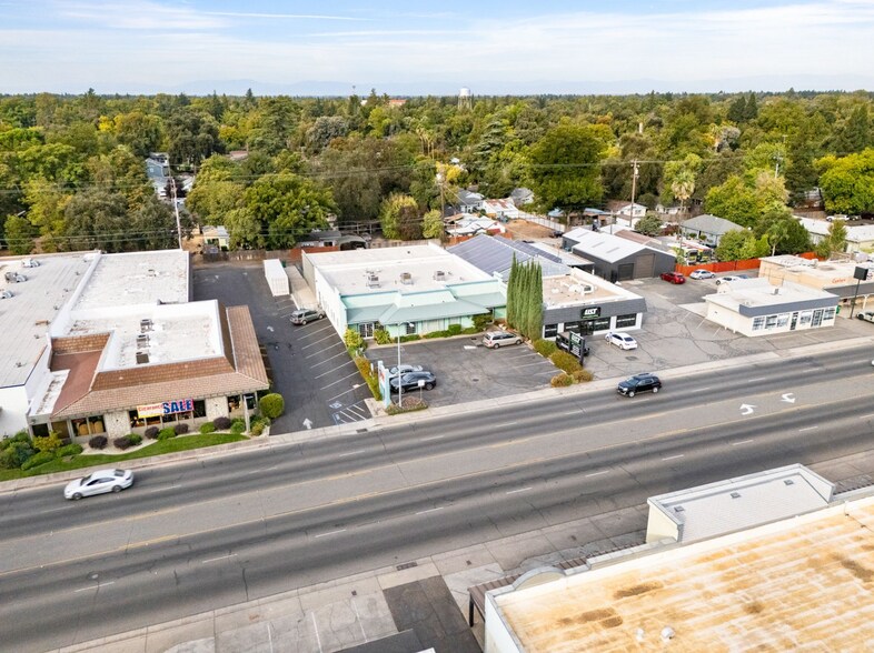 1351 Mangrove Ave, Chico, CA for sale - Building Photo - Image 2 of 9