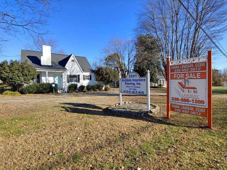 3201 Archdale Rd, High Point, NC 27263