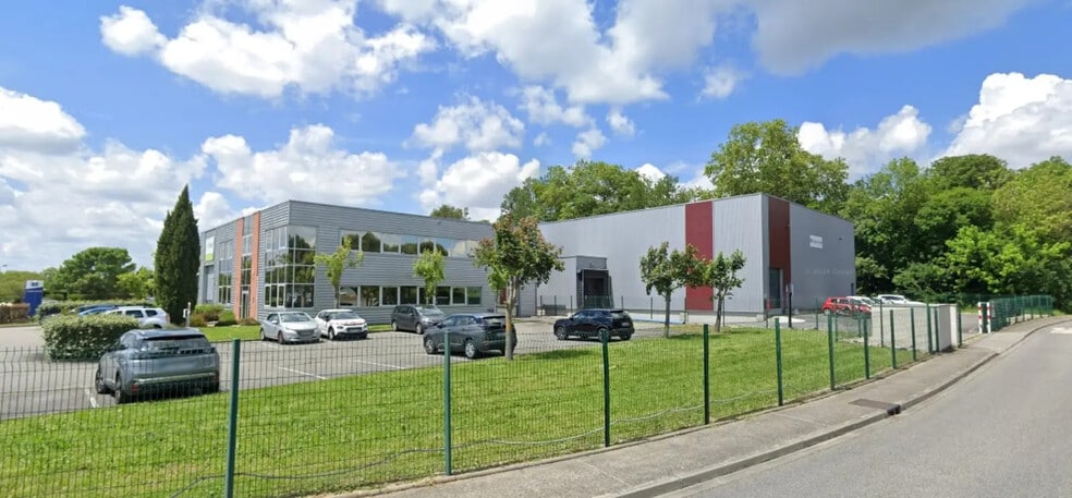 Flex in Quint-Fonsegrives for lease - Building Photo - Image 2 of 12