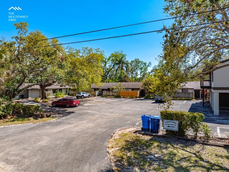 2720-2750 Hope St, Sarasota, FL for sale - Building Photo - Image 2 of 8