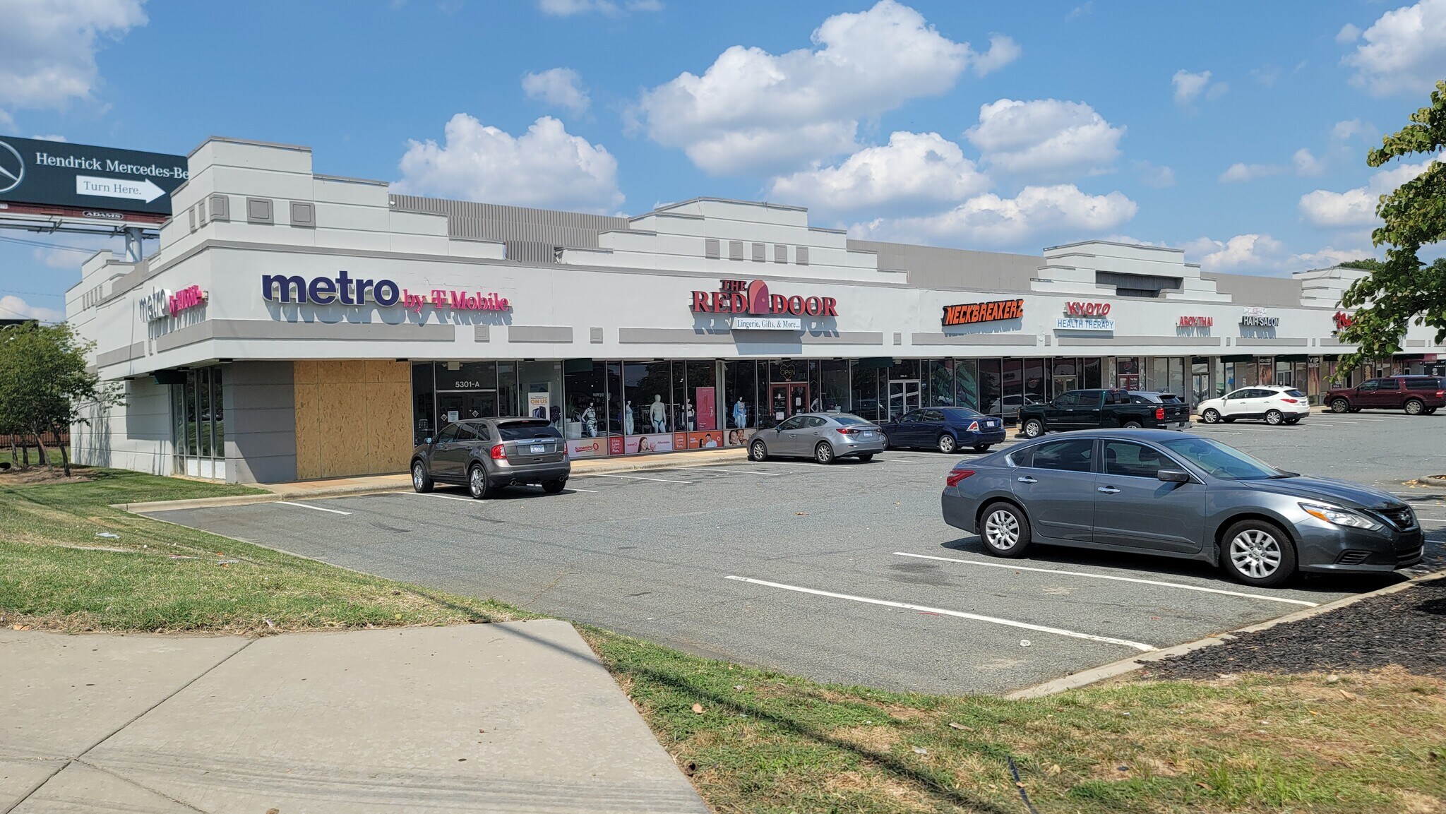 53015323 E Independence Blvd, Charlotte, NC 28212 Independence