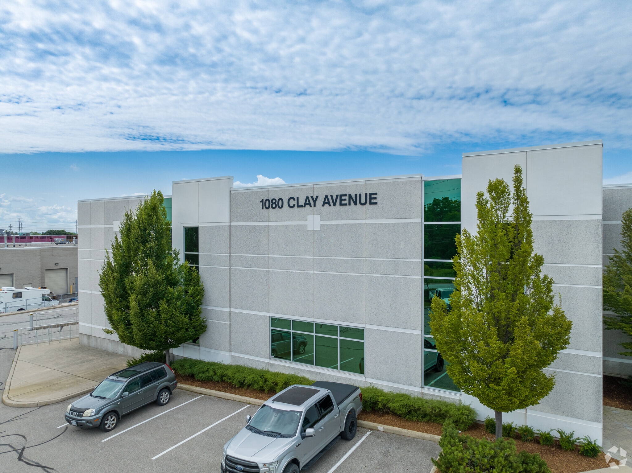 1080 Clay Av, Burlington, ON for sale Primary Photo- Image 1 of 1