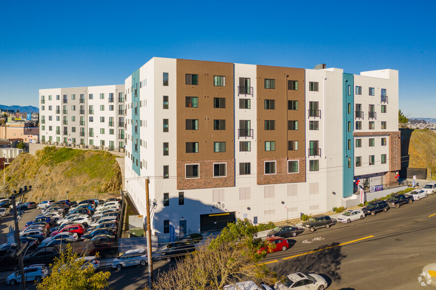 4619 Brunswick St, Daly City, CA for lease - Primary Photo - Image 1 of 16