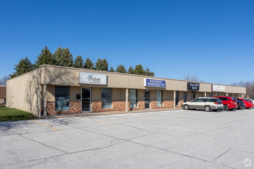 2202 W 1st St, Ankeny, IA for lease - Building Photo - Image 1 of 5