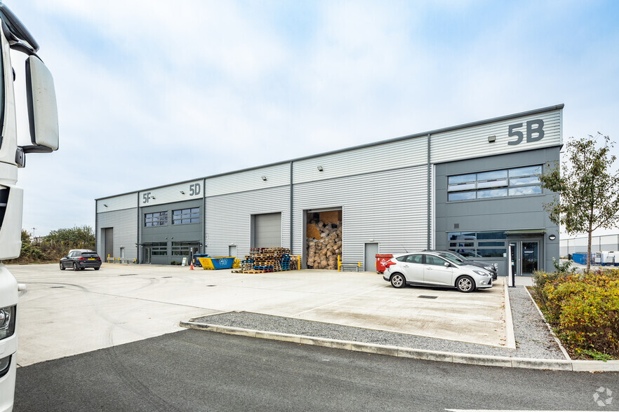 Spitfire Rd, Liverpool for lease - Building Photo - Image 2 of 4