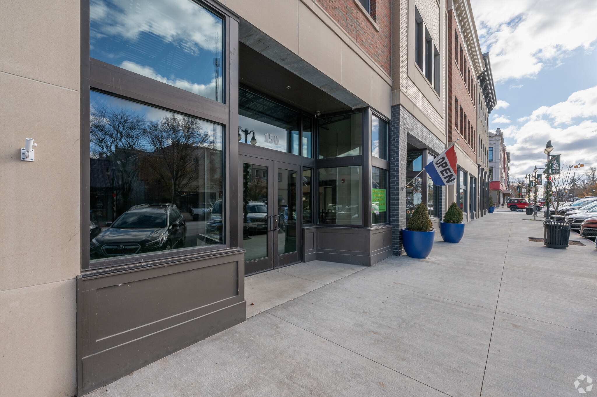 156 Columbus Ave, Sandusky, OH for lease Building Photo- Image 1 of 6