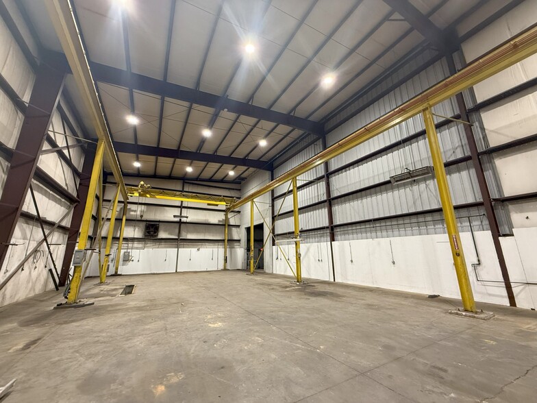 144 Industrial Dr, Forest City, NC for lease - Building Photo - Image 3 of 44