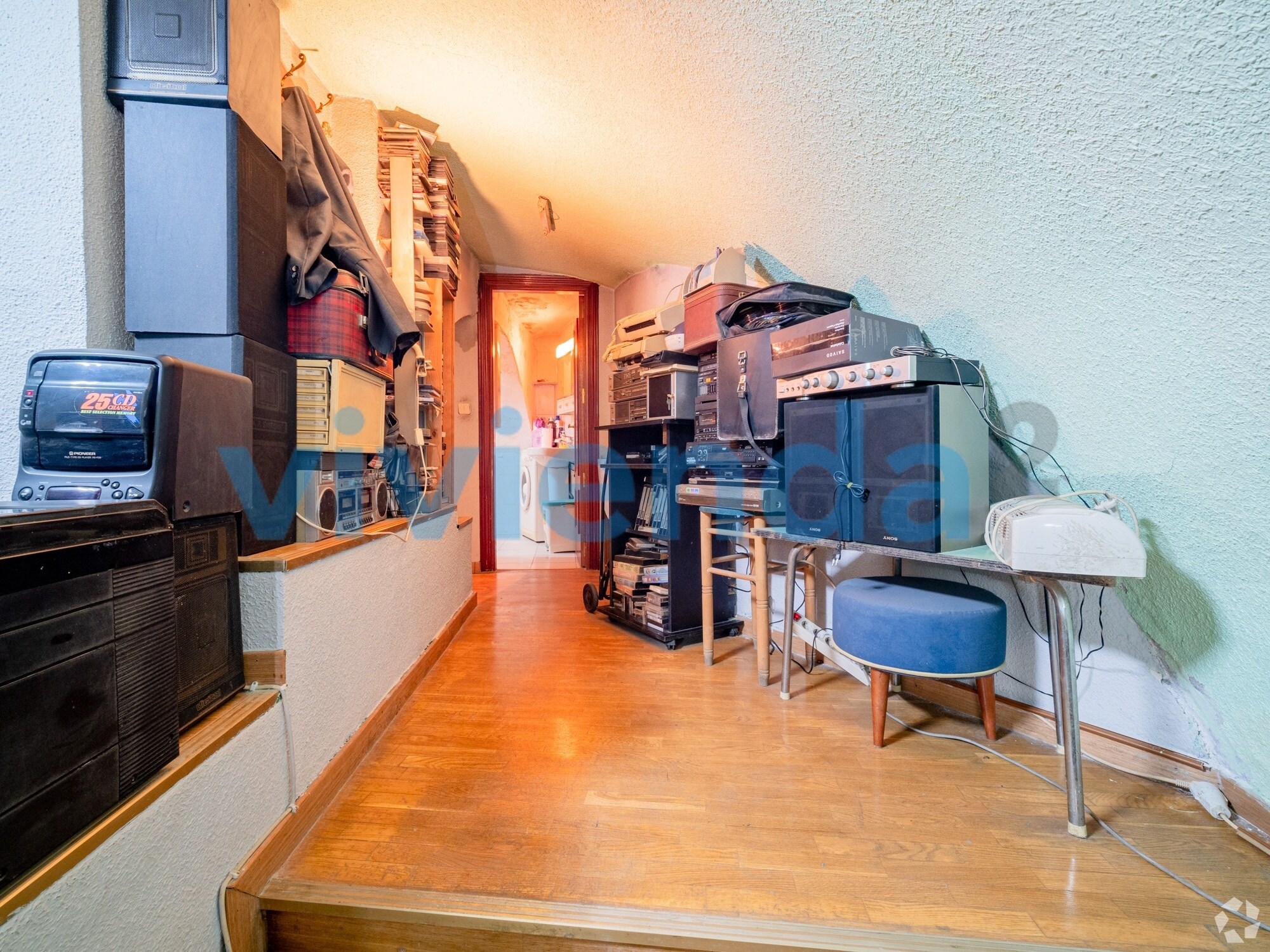 Multifamily in Madrid, Madrid for sale Interior Photo- Image 1 of 2