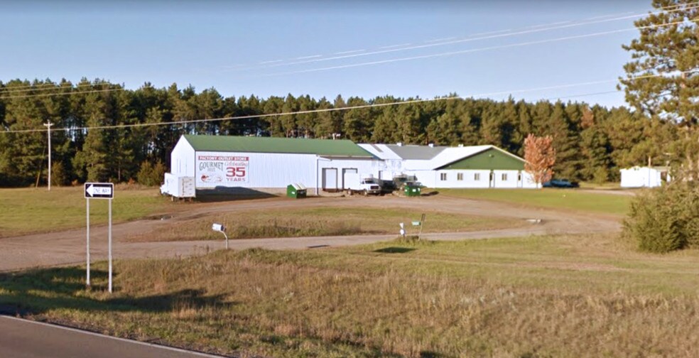 17000 10 Hwy NE, Royalton, MN for sale - Primary Photo - Image 1 of 1