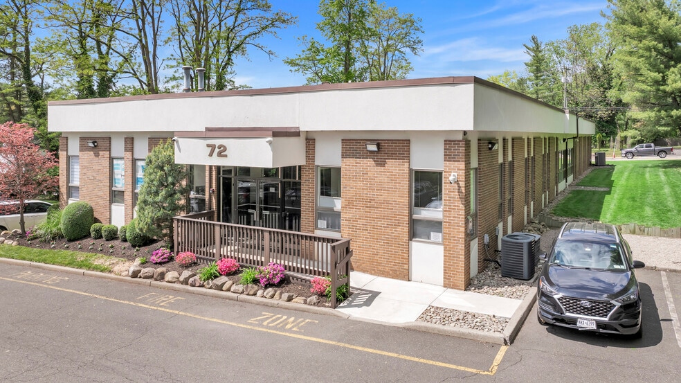 72 Summit Ave, Montvale, NJ for lease - Building Photo - Image 2 of 24