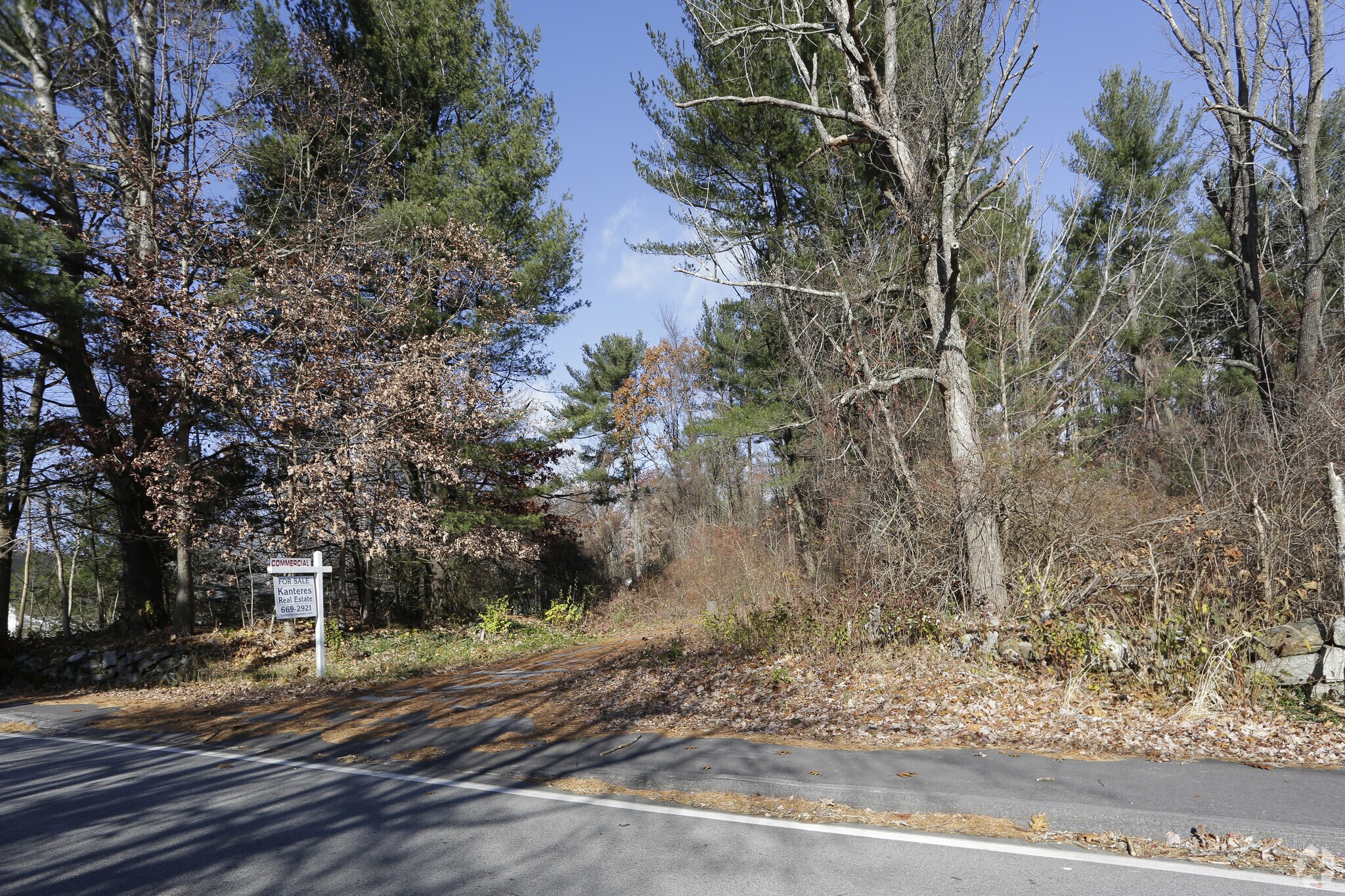 7 Martins Ferry Rd, Hooksett, NH for sale Primary Photo- Image 1 of 1