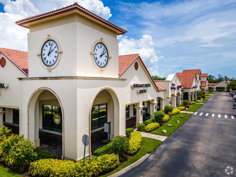 13040 Livingston Rd, Naples, FL for lease - Primary Photo - Image 3 of 4