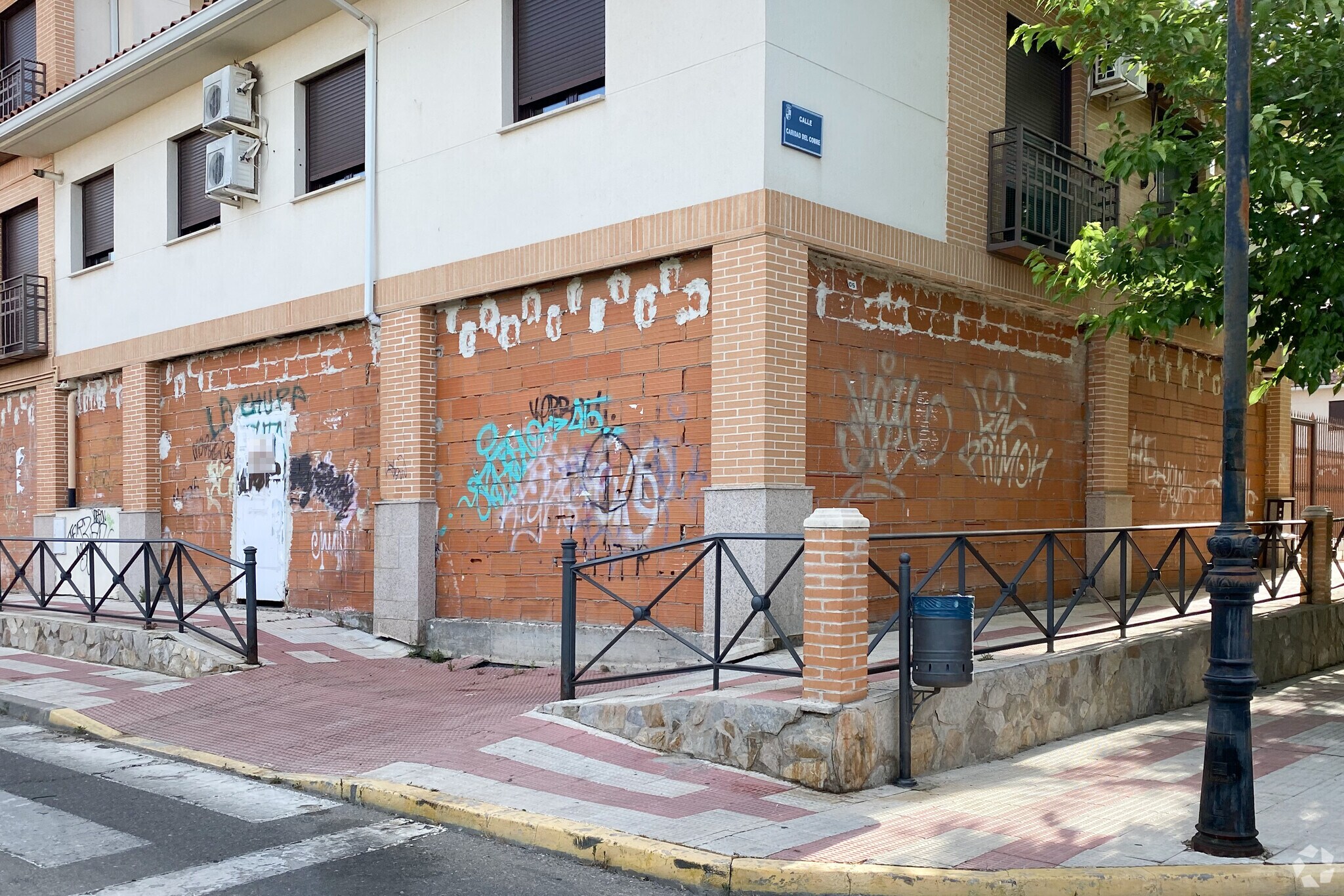 Retail in Illescas, Toledo for lease Interior Photo- Image 1 of 2