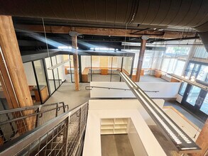 555 NW Park Ave, Portland, OR for lease Interior Photo- Image 2 of 6