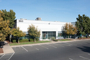 960 Riverside Parkway - Warehouse