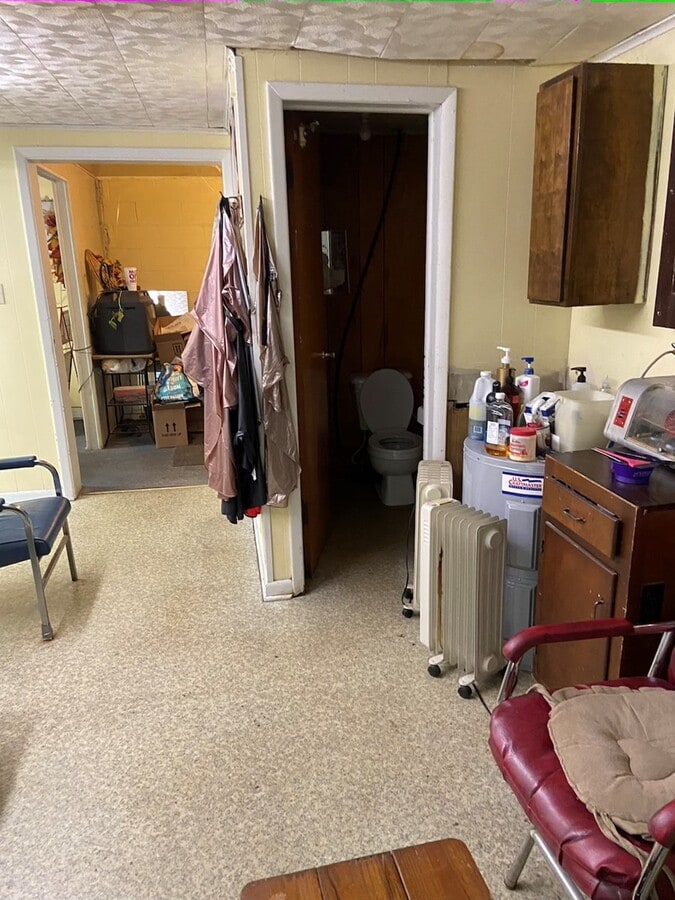 929 Newbern Rd, Pulaski, VA 24301