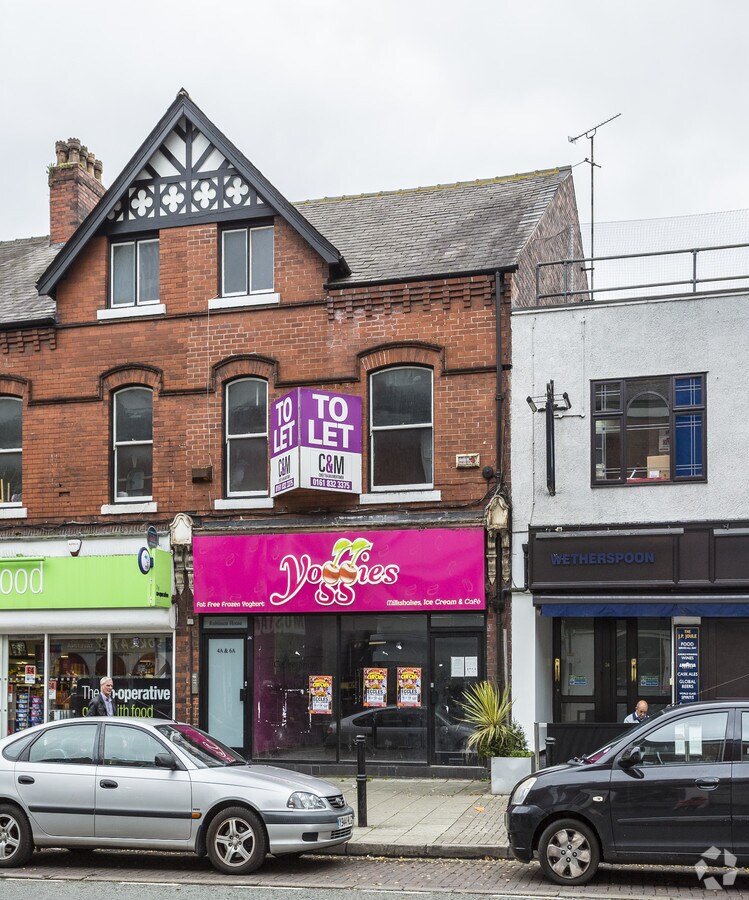 2 Northenden Rd, Sale, CHS M33 3BR