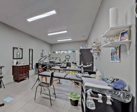 715-717 Queen St E, Toronto, ON for lease Building Photo- Image 1 of 1