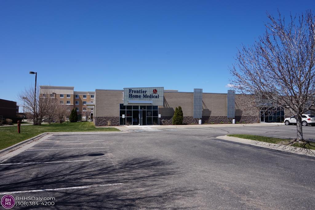 802 N Webb Rd, Grand Island, NE for sale Primary Photo- Image 1 of 1