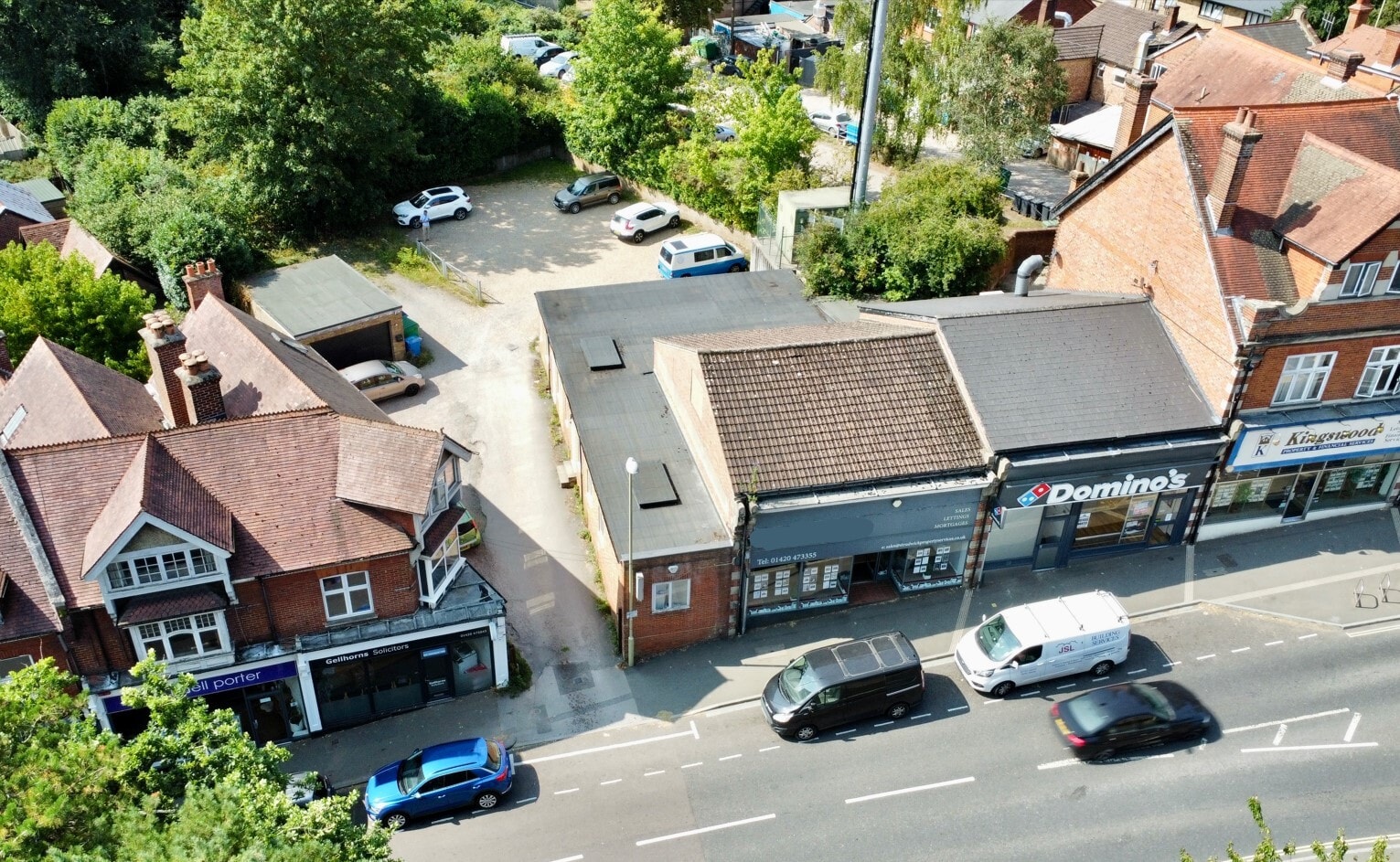 10 Chalet Hl, Bordon for sale Building Photo- Image 1 of 4