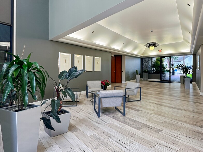 710 Lakeway Dr, Sunnyvale, CA for lease - Interior Photo - Image 3 of 14